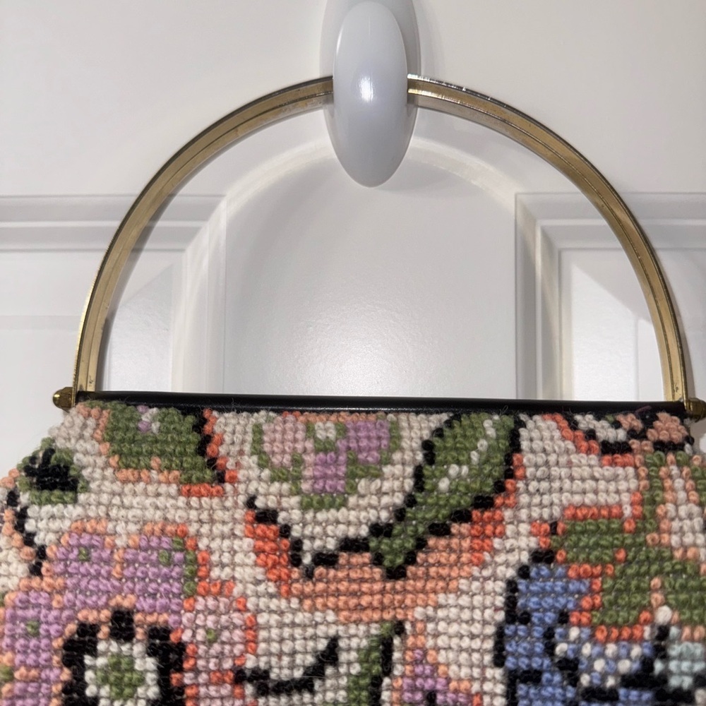 Unbranded Floral Vintage Needlepoint Purse - Picture 4 of 5